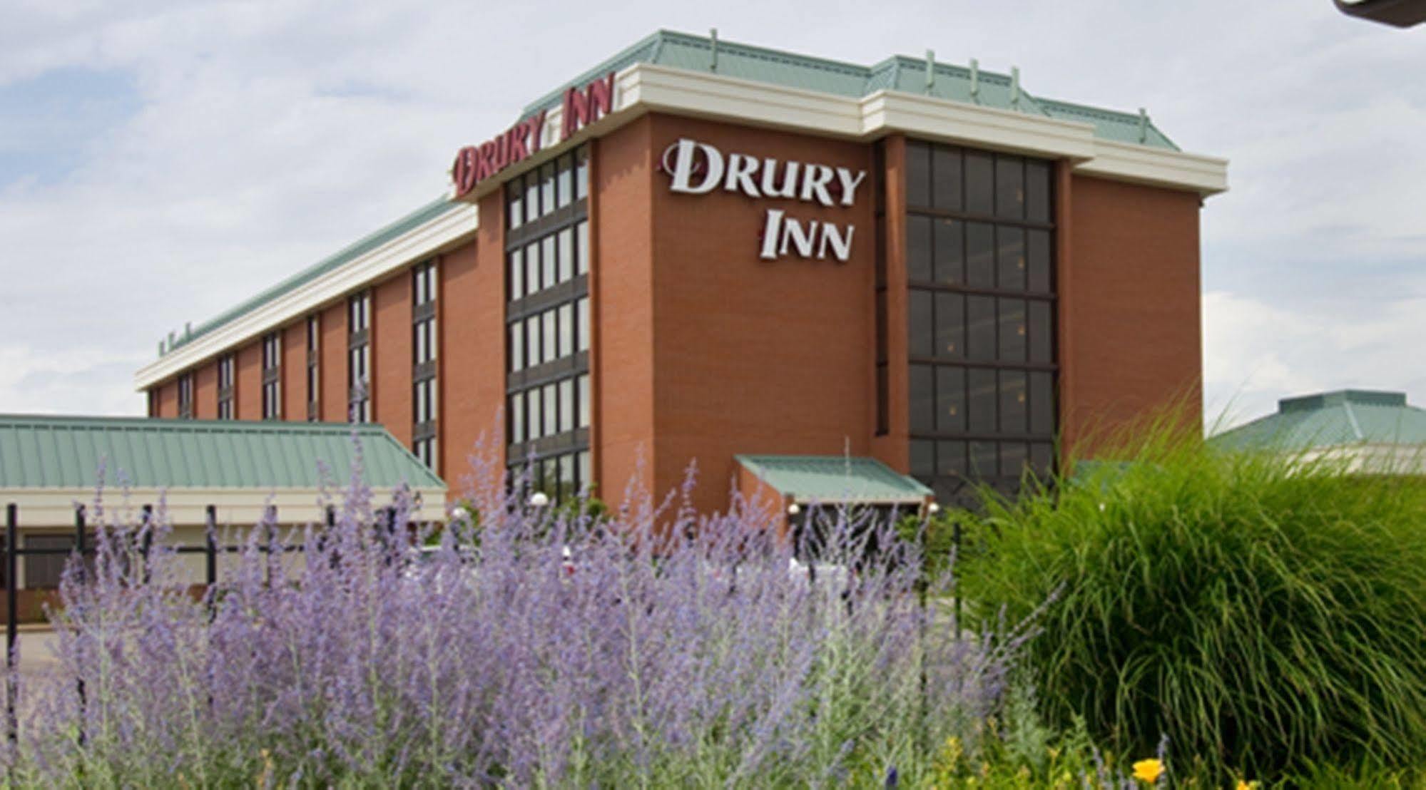Drury Inn & Suites St. Louis Airport Edmundson Exteriér fotografie